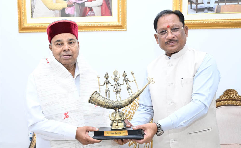 मुख्यमंत्री विष्णुदेव साय से कर्नाटक के राज्यपाल श्री थावरचंद गहलोत ने की सौजन्य भेंट मुख्यमंत्री विष्णुदेव साय से कर्नाटक के राज्यपाल श्री थावरचंद गहलोत ने की सौजन्य भेंट