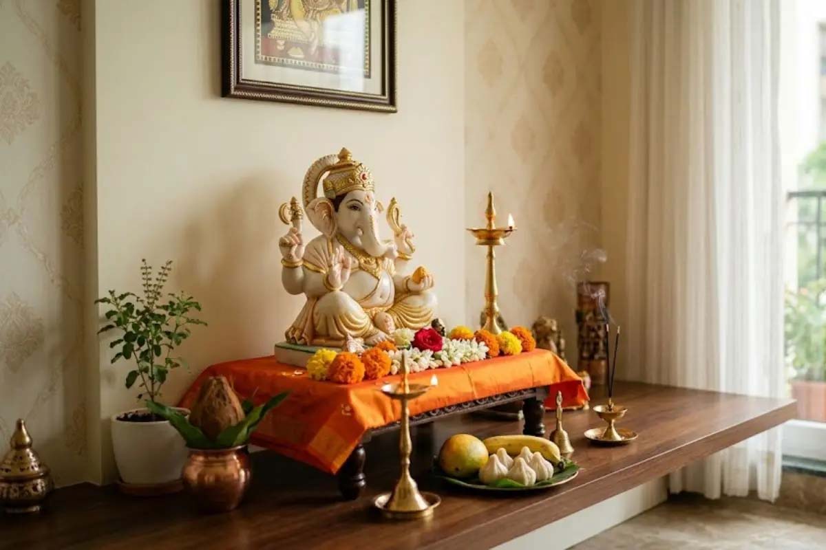 घर में भगवान गणेश की फोटो रखने की सही दिशा और वास्तु के महत्वपूर्ण नियम