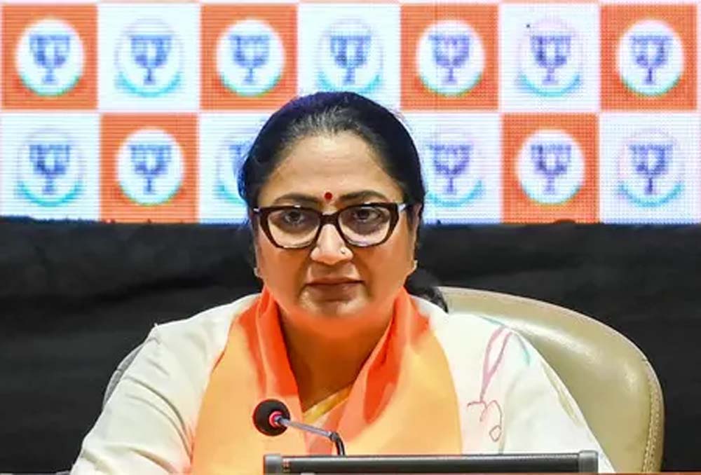 नवंबर से नए नियम: पार्किंग महंगी, बिना PUCC नहीं मिलेगा ईंधन नवंबर से नए नियम: पार्किंग महंगी, बिना PUCC नहीं मिलेगा ईंधन
