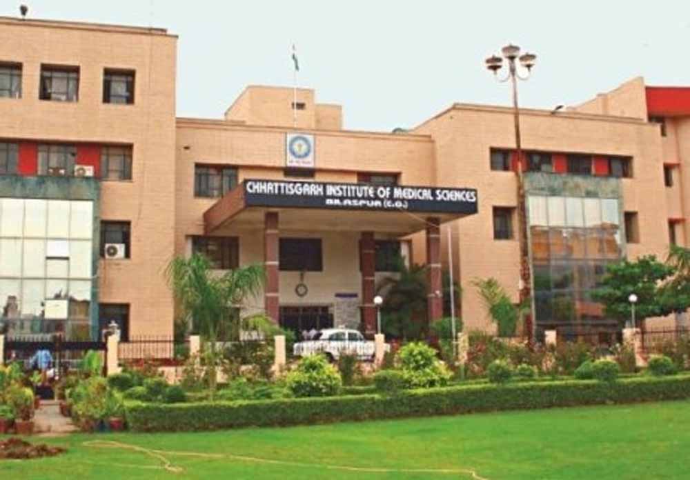 डॉक्टरों की कमी पर सवाल, CG के मेडिकल कॉलेजों में खाली पद भरने की मांग तेज