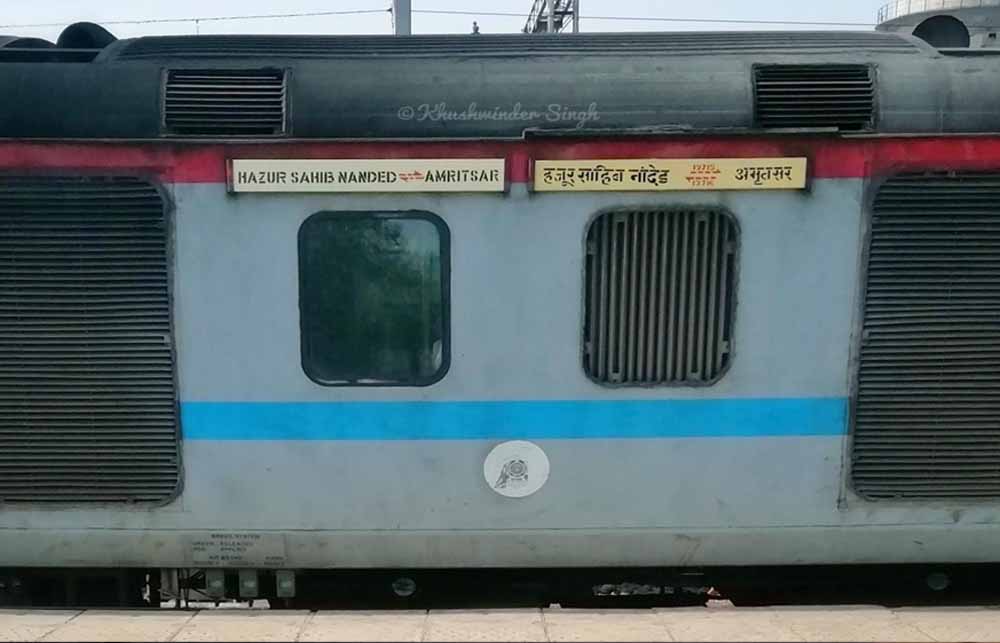 सचखंड एक्सप्रेस में तकनीकी खराबी, पानीपत स्टेशन पर फटा प्रेशर पाइप; दूसरा इंजन भेजा गया