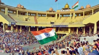 सीमा पर योग का संदेश, अटारी-वाघा बॉर्डर पर BSF संग हजारों लोगों ने किया अभ्यास