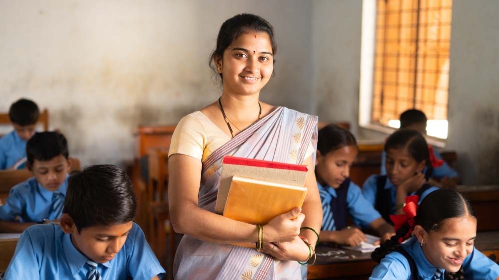 मध्य प्रदेश में ट्रांसफर के लिए नई मुश्किल, विवाह पंजीयन प्रमाण पत्र के अभाव में अटके शिक्षकों के आवेदन