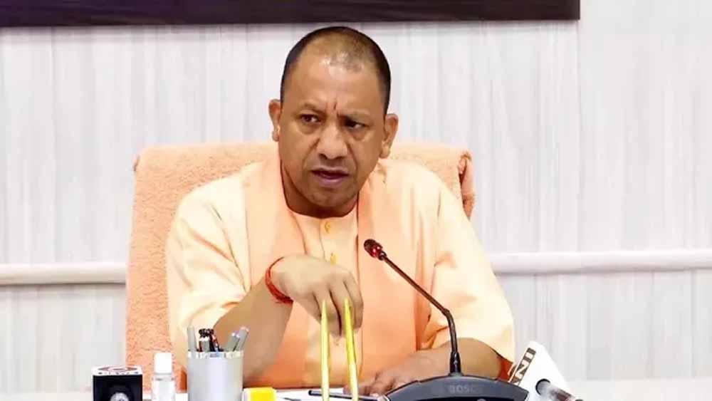 चुनाव से पहले यूपी में बदलाव: मंत्रियों को नए जिलों का प्रभार, संगठन मजबूत करने की तैयारी