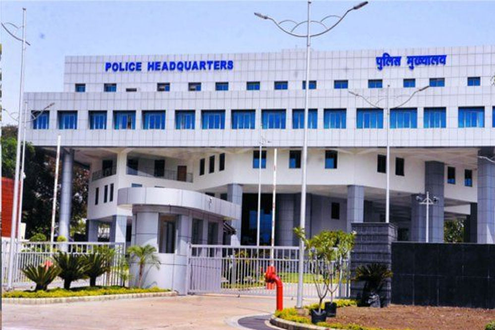 जेल में VIP सुविधाओं पर बड़ा एक्शन, गिरिबाला-समर्थ केस के बाद 25+ अधिकारियों का ट्रांसफर