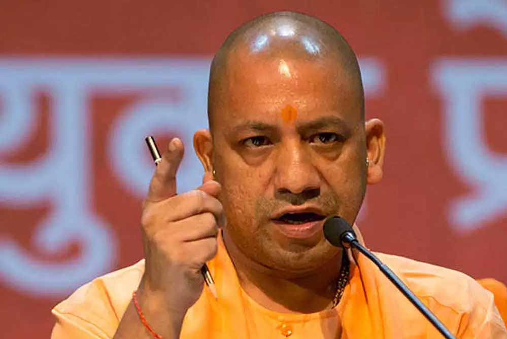 जेवर एयरपोर्ट की पहली उड़ान से राजधानी आए किसानों ने सीएम योगी से साझा किए अपने अनुभव