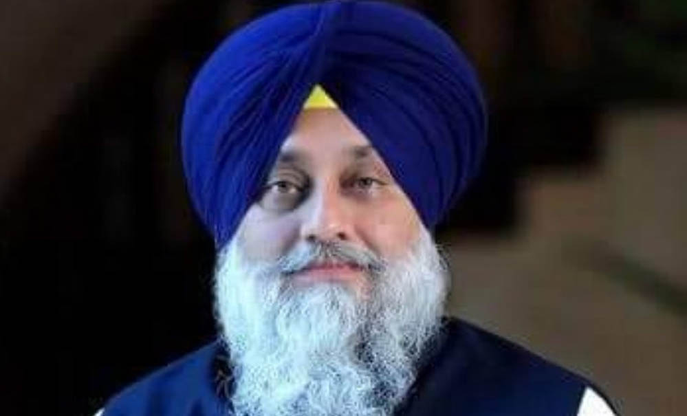गोलीकांड केस में सुखबीर बादल की आज अहम पेशी, चंडीगढ़ में SIT करेगी पूछताछ, सियासत गरमाई गोलीकांड केस में सुखबीर बादल की आज अहम पेशी, चंडीगढ़ में SIT करेगी पूछताछ, सियासत गरमाई