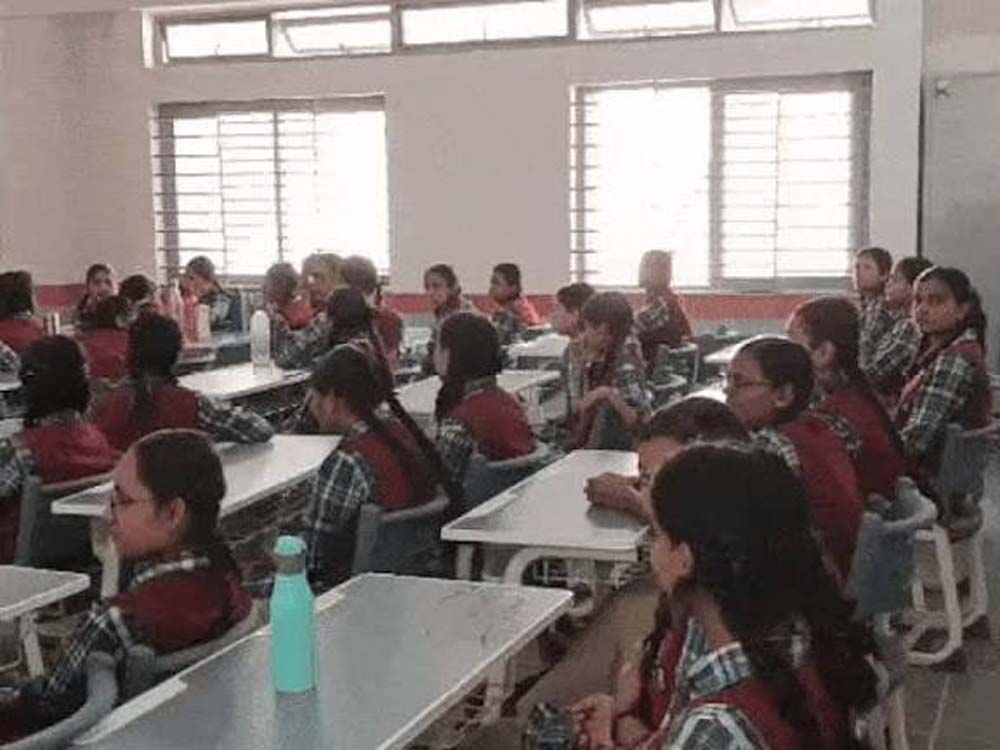 बच्चों की सुरक्षा सर्वोपरि: स्कूल भवनों के लिए कम्प्लीशन सर्टिफिकेट व्यवस्था की समीक्षा के निर्देश
