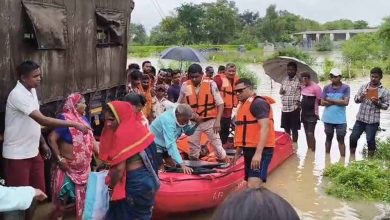 छत्तीसगढ़ में महानदी का कहर, गांव में घुसा बाढ़ का पानी, SDRF ने चलाया रेस्क्यू ऑपरेशन