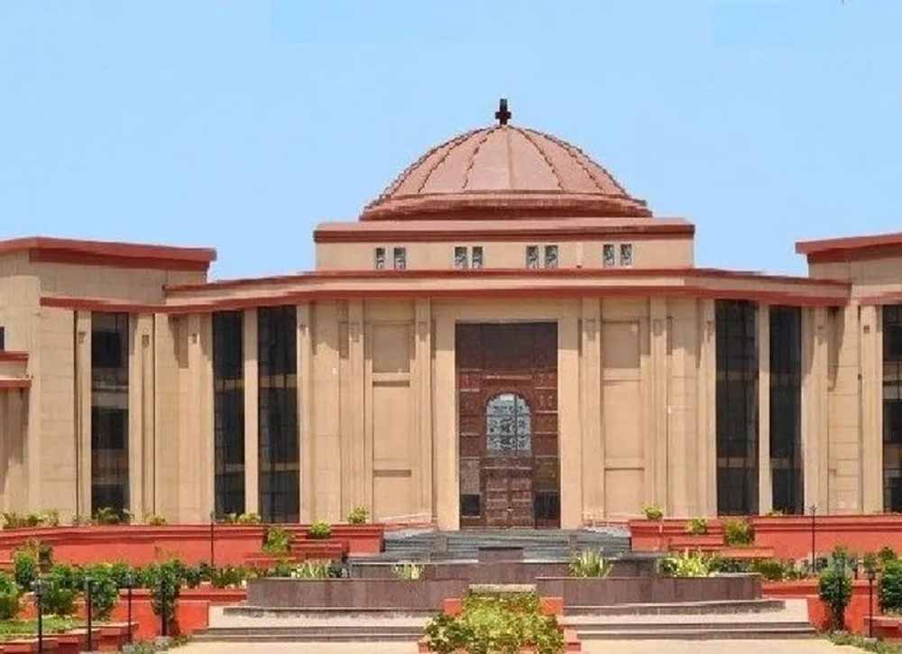 क्रमोन्नति वेतनमान विवाद में शिक्षकों को झटका, छत्तीसगढ़ हाईकोर्ट ने याचिकाएं कीं खारिज क्रमोन्नति वेतनमान विवाद में शिक्षकों को झटका, छत्तीसगढ़ हाईकोर्ट ने याचिकाएं कीं खारिज
