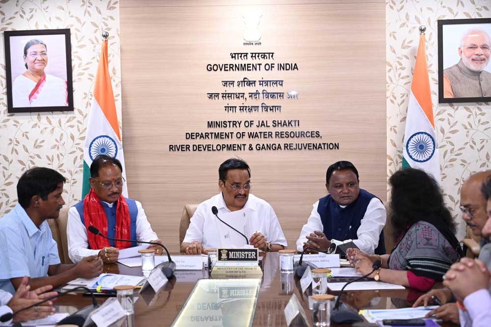 केंद्रीय जल शक्ति मंत्री सीआर पाटिल की पहल पर छत्तीसगढ़ और ओडिशा के बीच नई दिल्ली में हुई बैठक