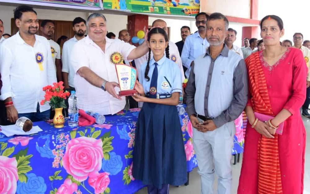 हर बच्चे को गुणवत्तापूर्ण शिक्षा और बेहतर अवसर उपलब्ध कराना सरकार की सर्वोच्च प्राथमिकता है, शिक्षा ही समृद्ध भविष्य की सबसे मजबूत नींव है — राजेश अग्रवाल