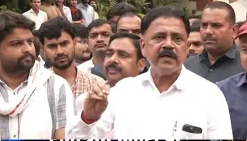 झारखंड में JPSC पर घमासान, सरकार ED-CID जांच को तैयार; CBI जांच पर अड़े छात्र