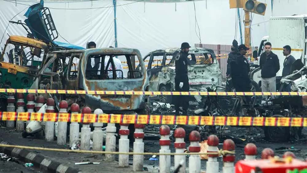 दिल्ली लाल किला ब्लास्ट केस में बड़ा अपडेट, NIA चार्जशीट पर अदालत की मुहर; 9 सितंबर को अगली सुनवाई दिल्ली लाल किला ब्लास्ट केस में बड़ा अपडेट, NIA चार्जशीट पर अदालत की मुहर; 9 सितंबर को अगली सुनवाई