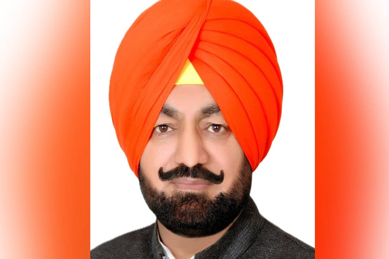 Punjab Politics: सुखमिंदरपाल सिंह ग्रेवाल ने BJP छोड़ी, 34 साल पुराना साथ खत्म Punjab Politics: सुखमिंदरपाल सिंह ग्रेवाल ने BJP छोड़ी, 34 साल पुराना साथ खत्म