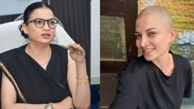 सिंगरौली की कमिश्नर सविता प्रधान का भावुक कदम, कैंसर से जूझ रही बच्ची की खुशी के लिए मुंडवाया सिर सिंगरौली की कमिश्नर सविता प्रधान का भावुक कदम, कैंसर से जूझ रही बच्ची की खुशी के लिए मुंडवाया सिर