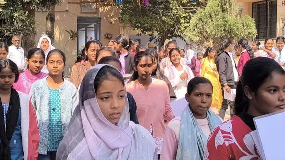 महंगे किराए और असुरक्षा से बिहार की महिलाओं की पढ़ाई-नौकरी पर संकट, 27% ने छोड़ा