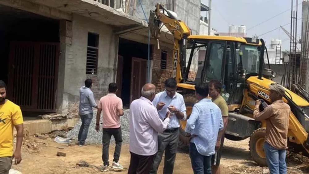गुरुग्राम में अवैध निर्माण और अतिक्रमण पर बड़ी कार्रवाई, आठों जोन में टीमें सक्रिय