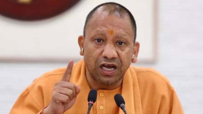 आजादी का मतलब अराजकता, पिछड़ेपन, गरीबी, अशिक्षा, असमानता से सर्वथा मुक्तिः मुख्यमंत्री आजादी का मतलब अराजकता, पिछड़ेपन, गरीबी, अशिक्षा, असमानता से सर्वथा मुक्तिः मुख्यमंत्री