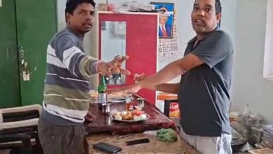छत्तीसगढ़ के स्कूल में शराब पार्टी का मामला, दोनों शिक्षकों पर गिरी निलंबन की गाज