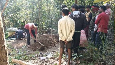 धमतरी में शव दफनाने को लेकर बवाल, हिंदू रीति-रिवाज से अंतिम संस्कार पर बनी सहमति