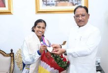 मुख्यमंत्री विष्णु देव साय ने की 30 लाख रुपये प्रोत्साहन राशि और आउट ऑफ टर्न डीएसपी पद पर पदोन्नति की घोषणा