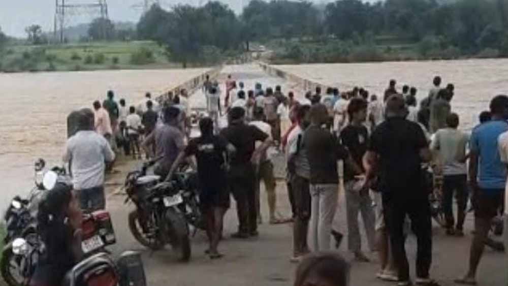 शहडोल में 10 घंटे मूसलाधार बारिश का कहर, बनास नदी उफनाई; रास्ते बंद और खेत जलमग्न