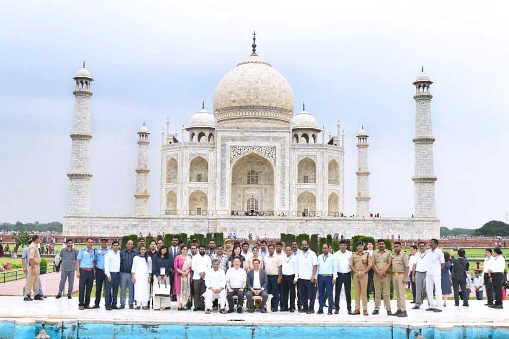 गलगोटियास यूनिवर्सिटी में यामानाशी के 200 सदस्यीय प्रतिनिधिमंडल का भव्य स्वागत