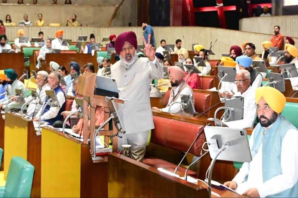 मानसून सत्र के पहले दिन पंजाब विधानसभा में NEET पीड़ित छात्रों को श्रद्धांजलि, सदन ने जताया शोक