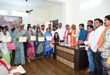जरूरतमंदों के अपने पक्के घर का सपना हो रहा साकार, कवर्धा के 25 हितग्राहियों को मिला पीएम आवास