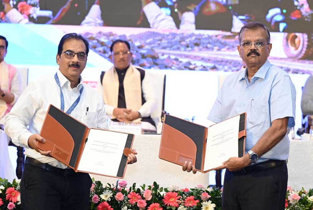 मैन्युफैक्चरिंग तक विकसित होगी पूरी वैल्यू चेन - मुख्यमंत्री विष्णुदेव साय क्रिटिकल एवं स्ट्रेटेजिक मिनरल्स में आत्मनिर्भरता से मजबूत होगी भारत की आर्थिक और सामरिक शक्ति मैन्युफैक्चरिंग तक विकसित होगी पूरी वैल्यू चेन - मुख्यमंत्री विष्णुदेव साय क्रिटिकल एवं स्ट्रेटेजिक मिनरल्स में आत्मनिर्भरता से मजबूत होगी भारत की आर्थिक और सामरिक शक्ति