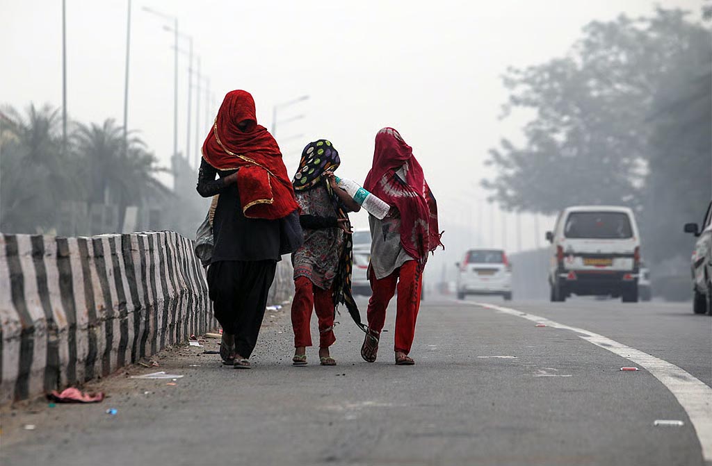 उदयपुर की हवा हुई जहरीली! 6 साल में सबसे खराब AQI, लोगों के लिए बढ़ा खतरा उदयपुर की हवा हुई जहरीली! 6 साल में सबसे खराब AQI, लोगों के लिए बढ़ा खतरा