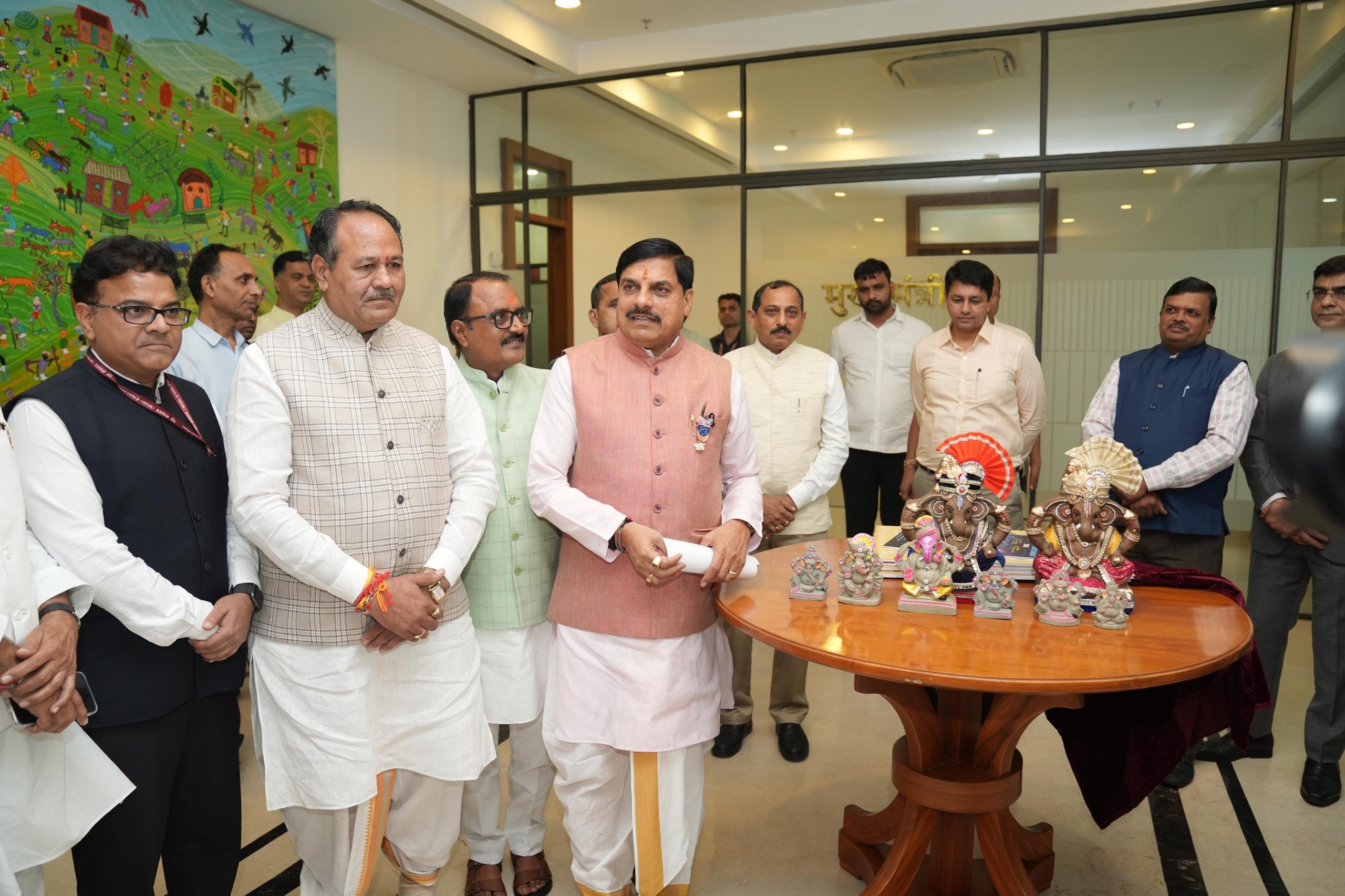 ख्यमंत्री डॉ. मोहन यादव ने "माटी गणेश - सिद्ध गणेश" अभियान का शुभारंभ किया ख्यमंत्री डॉ. मोहन यादव ने "माटी गणेश - सिद्ध गणेश" अभियान का शुभारंभ किया