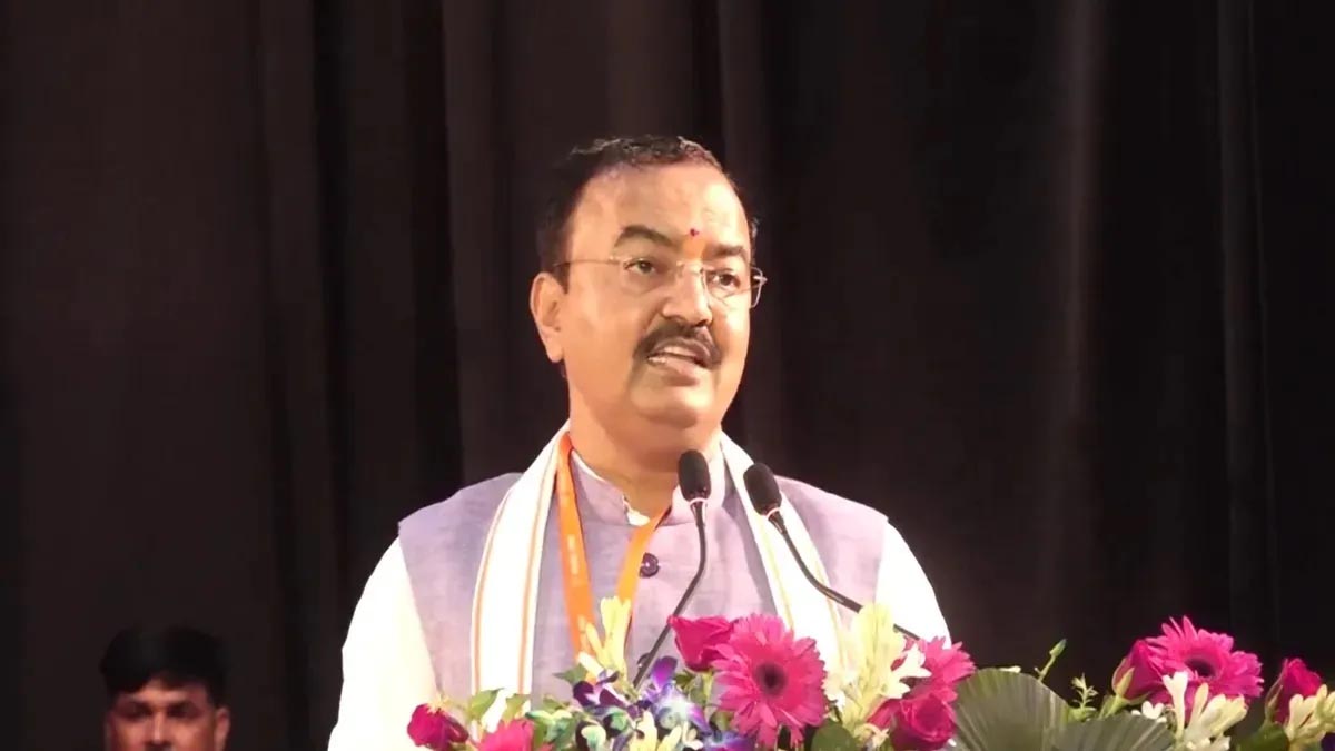 लापरवाही और आपत्तिजनक व्यवहार पर एक्शन, सुल्तानपुर के परियोजना निदेशक अशोक कुमार सिंह निलंबित