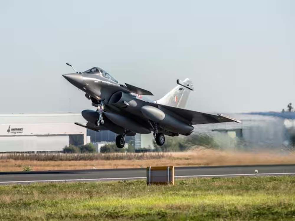 4 राफेल और 3 MRTT के साथ फ्रांस का मिशन पेगासे, 40 हजार KM की यात्रा पर 4 राफेल और 3 MRTT के साथ फ्रांस का मिशन पेगासे, 40 हजार KM की यात्रा पर