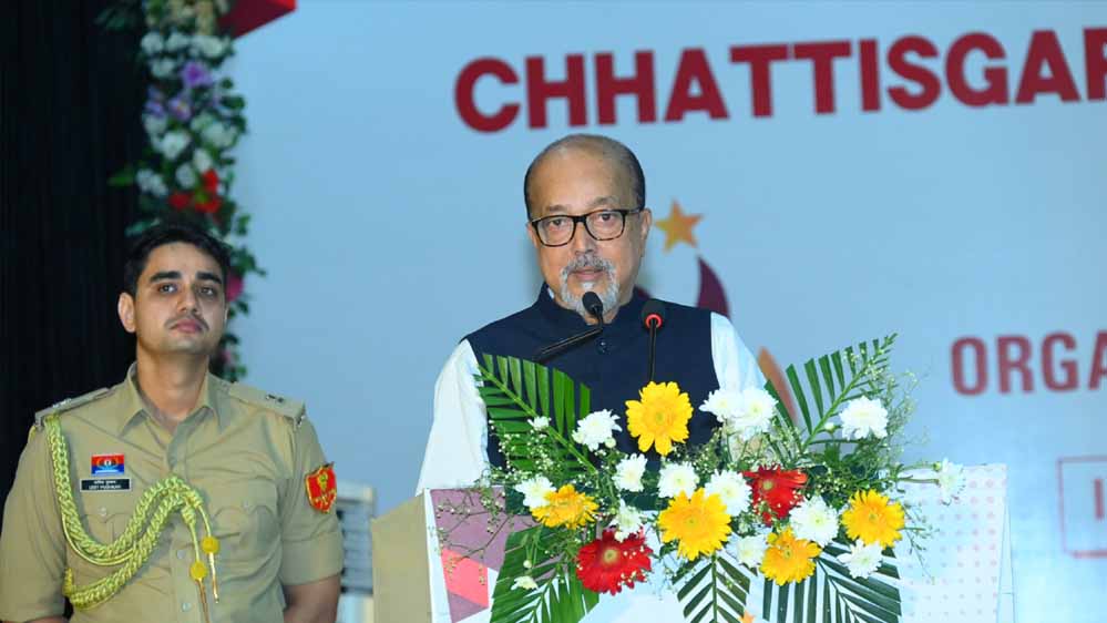 युवा नवाचार और उद्यमिता की ओर बढ़ें, राज्यपाल रमेन डेका ने दिया संदेश