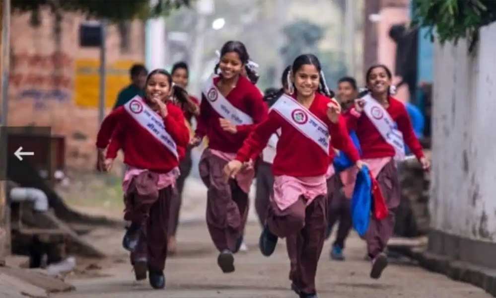 UP में बेटियों की शिक्षा को मिलेगी नई ताकत, कस्तूरबा विद्यालयों के कायाकल्प के लिए ₹101.49 करोड़ जारी