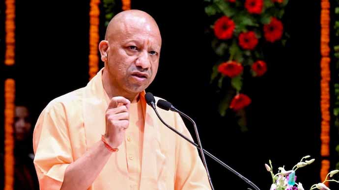 सीएम योगी का बड़ा संदेश: शिकायतों का समयबद्ध निस्तारण जरूरी, अनावश्यक शिकायत करने वालों पर भी हो कार्रवाई सीएम योगी का बड़ा संदेश: शिकायतों का समयबद्ध निस्तारण जरूरी, अनावश्यक शिकायत करने वालों पर भी हो कार्रवाई