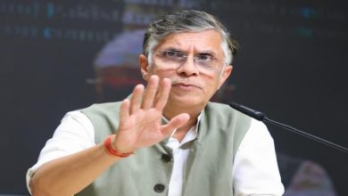 पवन खेड़ा के हिजाब बयान पर पूनावाला का हमला, बोले- कांग्रेस ने किया सेल्फ गोल पवन खेड़ा के हिजाब बयान पर पूनावाला का हमला, बोले- कांग्रेस ने किया सेल्फ गोल