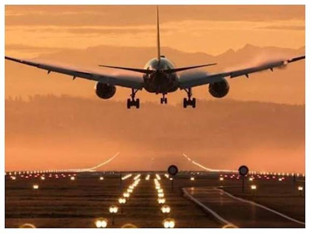 बिहटा एयरपोर्ट की उड़ानों पर संकट, 460 करोड़ का टर्मिनल सिर्फ 2% बना बिहटा एयरपोर्ट की उड़ानों पर संकट, 460 करोड़ का टर्मिनल सिर्फ 2% बना