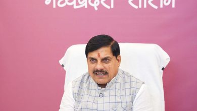 दिवंगत शिक्षकों-कर्मचारियों के परिवारों का पूरा ध्यान रख रहे सीएम डॉ. मोहन, किस बात पर कर रहे फोकस?