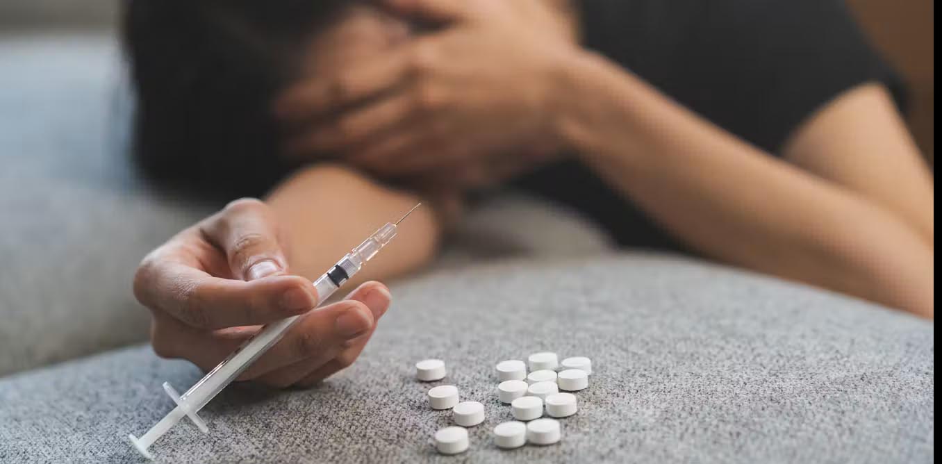 जींद में नशे पर बड़ी पंचायत की तैयारी, 14 गांवों के सरपंचों की बैठक में होगा फैसला जींद में नशे पर बड़ी पंचायत की तैयारी, 14 गांवों के सरपंचों की बैठक में होगा फैसला