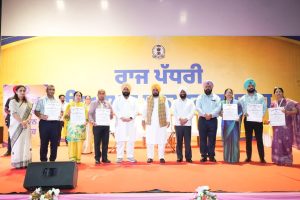 शिक्षकों को विश्व स्तरीय प्रशिक्षण दिया, 118 'स्कूल्स ऑफ एमिनेंस' स्थापित किए और 16,348 स्कूलों में वाई-फाई की सुविधा दी- मुख्यमंत्री भगवंत सिंह मान
