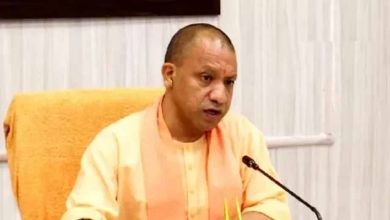 वाराणसी में जलभराव पर योगी सरकार की सख्ती, लापरवाही पर अधिशासी अभियंता निलंबित