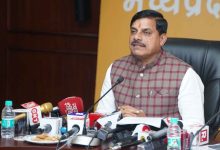 CM यादव का निर्देश- हॉट स्पॉट पर बढ़ाएं निगरानी, युवाओं को नशे से बचाएं