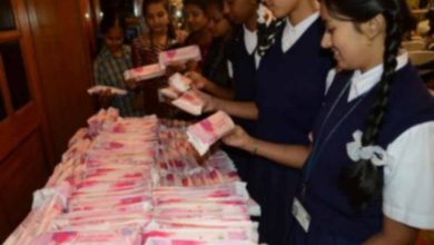 सरकारी सहायता प्राप्त विद्यालयों की छात्राओं के साथ स्कूल छोड़ चुकी और स्कूल नहीं जाने वाली किशोरियों को भी मिलेगा लाभ