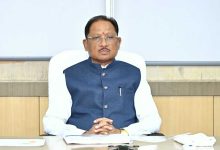 मुख्यमंत्री साय ने पारस पोर्टल के माध्यम से की प्रमुख योजनाओं एवं विकास कार्यों की राज्य स्तरीय समीक्षा