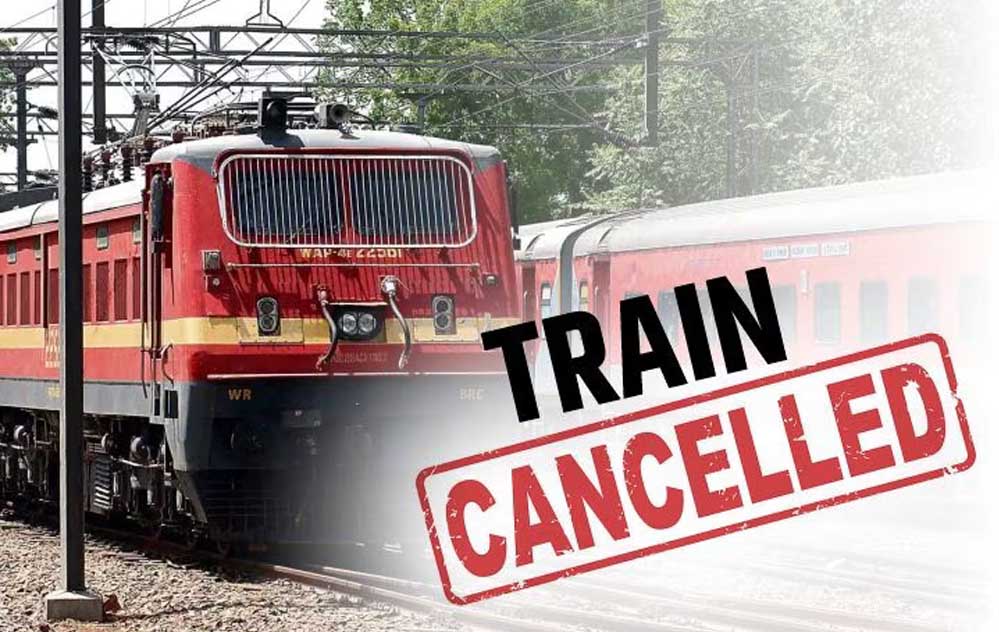 चंडीगढ़ स्टेशन के पुनर्निर्माण से रेल यातायात प्रभावित, 12 ट्रेनें कैंसिल; कई का संचालन मोहाली से चंडीगढ़ स्टेशन के पुनर्निर्माण से रेल यातायात प्रभावित, 12 ट्रेनें कैंसिल; कई का संचालन मोहाली से