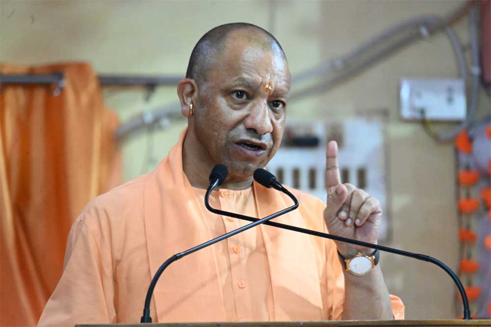 अतिवृष्टि प्रभावित क्षेत्रों में राहत कार्य तेज, प्रमुख सड़कों को गड्ढामुक्त करने के निर्देश अतिवृष्टि प्रभावित क्षेत्रों में राहत कार्य तेज, प्रमुख सड़कों को गड्ढामुक्त करने के निर्देश