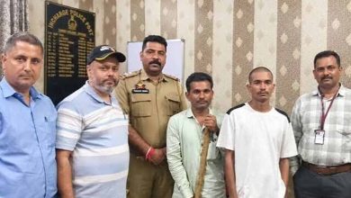 खरगोन पुलिस की मानवीय पहल: जम्मू में मिले युवक को परिजनों से मिलाया, परिवार में लौटी खुशियां